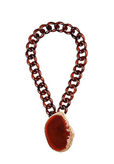 givenchy collane agate comprare|Givenchy's agates .